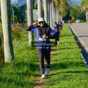 Runner Photo 1711542