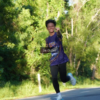 Runner Photo 1711552