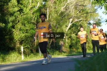 Runner Photo 1711579