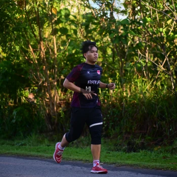 Runner Photo 1711614