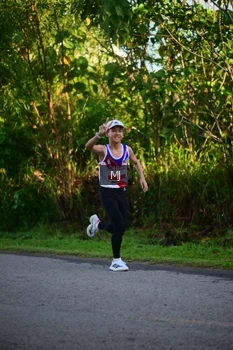 Runner Photo 1711639