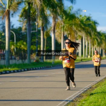 Runner Photo 1711756