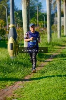 Runner Photo 1711767