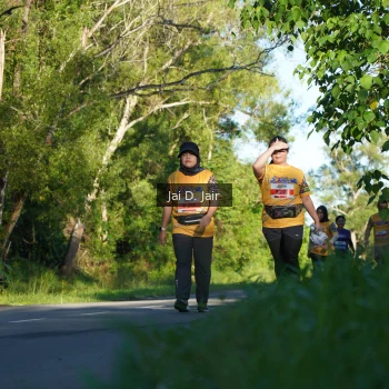 Runner Photo 1711768
