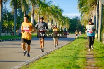 Runner Photo 1711971