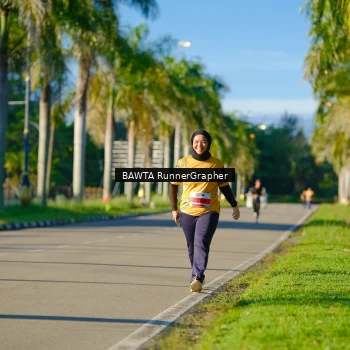 Runner Photo 1712057
