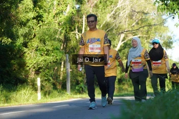 Runner Photo 1712126