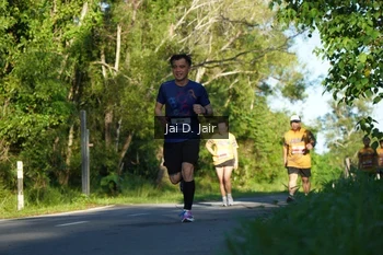 Runner Photo 1712290