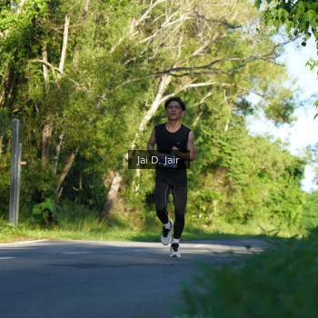 Runner Photo 1712425