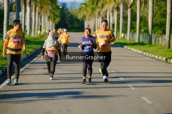 Runner Photo 1712586