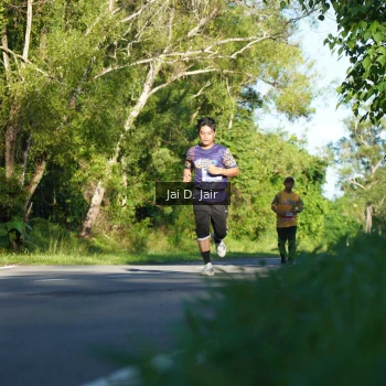 Runner Photo 1713110