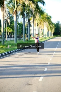 Runner Photo 1713284