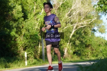 Runner Photo 1713846