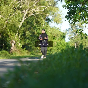 Runner Photo 1714204