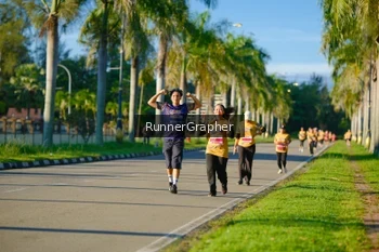 Runner Photo 1714361