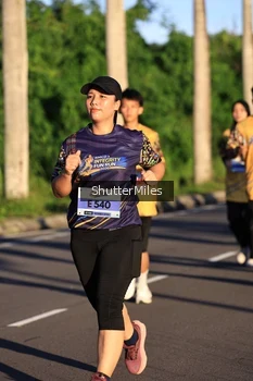 Runner Photo 1715393