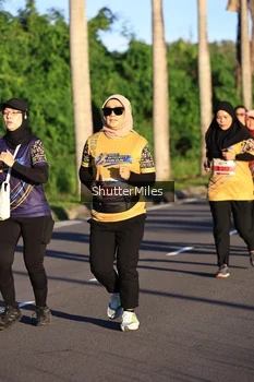 Runner Photo 1715419