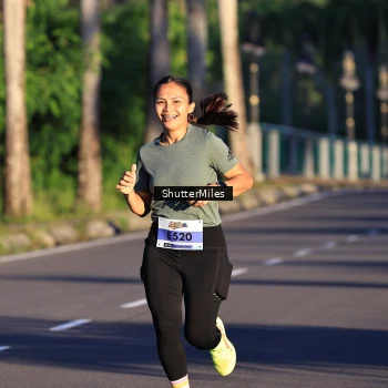 Runner Photo 1715433