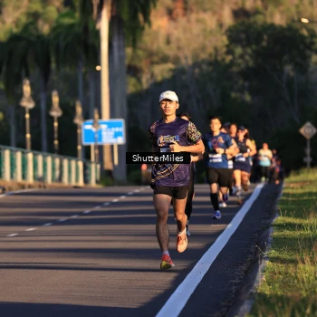 Runner Photo 1715446