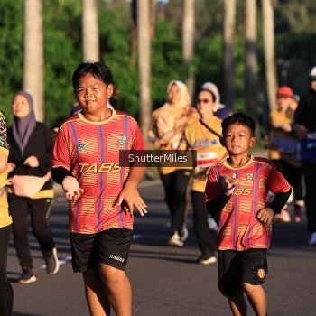 Runner Photo 1715452