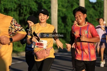 Runner Photo 1715454