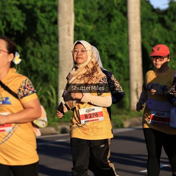Runner Photo 1715462