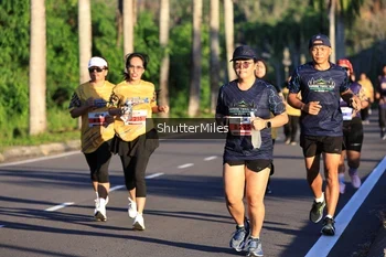 Runner Photo 1715472