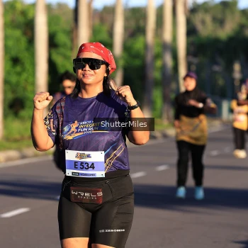 Runner Photo 1715477