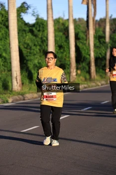 Runner Photo 1715487
