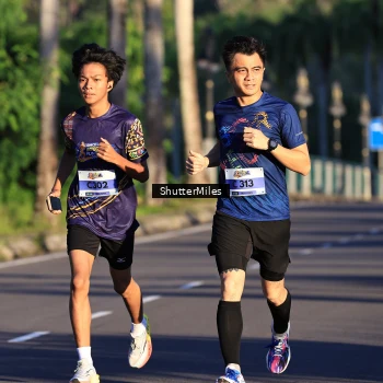 Runner Photo 1715527