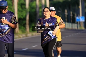 Runner Photo 1715544