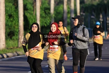 Runner Photo 1715552