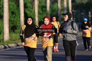 Runner Photo 1715553