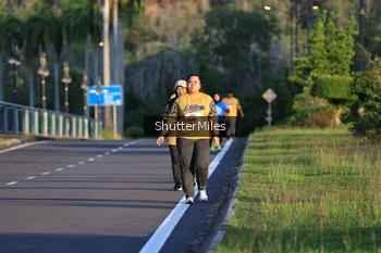 Runner Photo 1715581