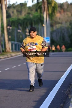 Runner Photo 1715594