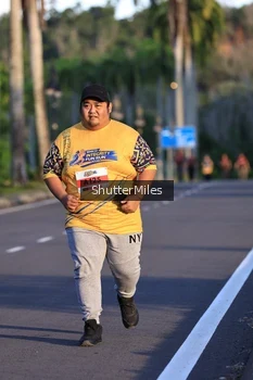 Runner Photo 1715595
