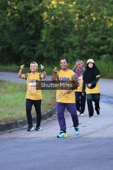 Runner Photo 1715599
