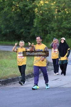 Runner Photo 1715600