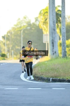 Runner Photo 1715764