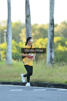 Runner Photo 1715767