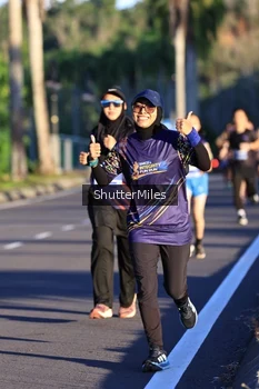 Runner Photo 1715803