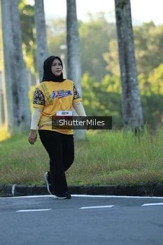 Runner Photo 1715905