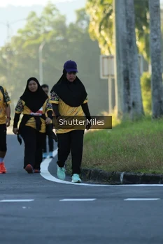 Runner Photo 1715910