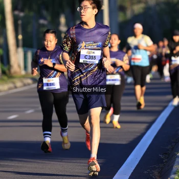 Runner Photo 1715927