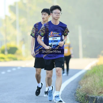 Runner Photo 1715995