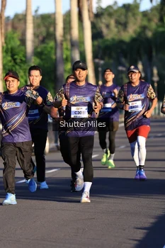 Runner Photo 1716051