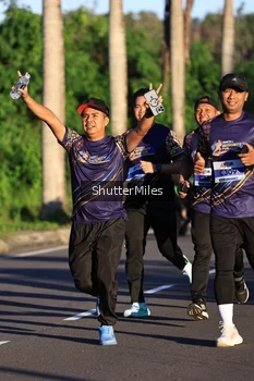 Runner Photo 1716075
