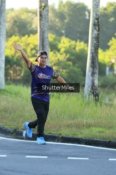 Runner Photo 1716151