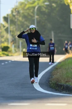 Runner Photo 1716209