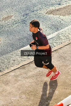 Runner Photo 1716729